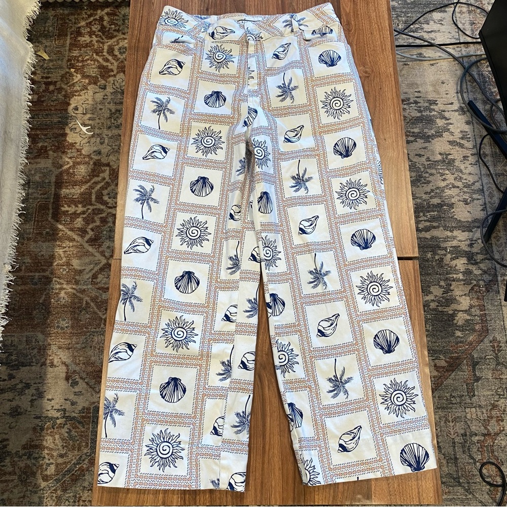 Bagatelle Coastal Mid Length Pants size 6